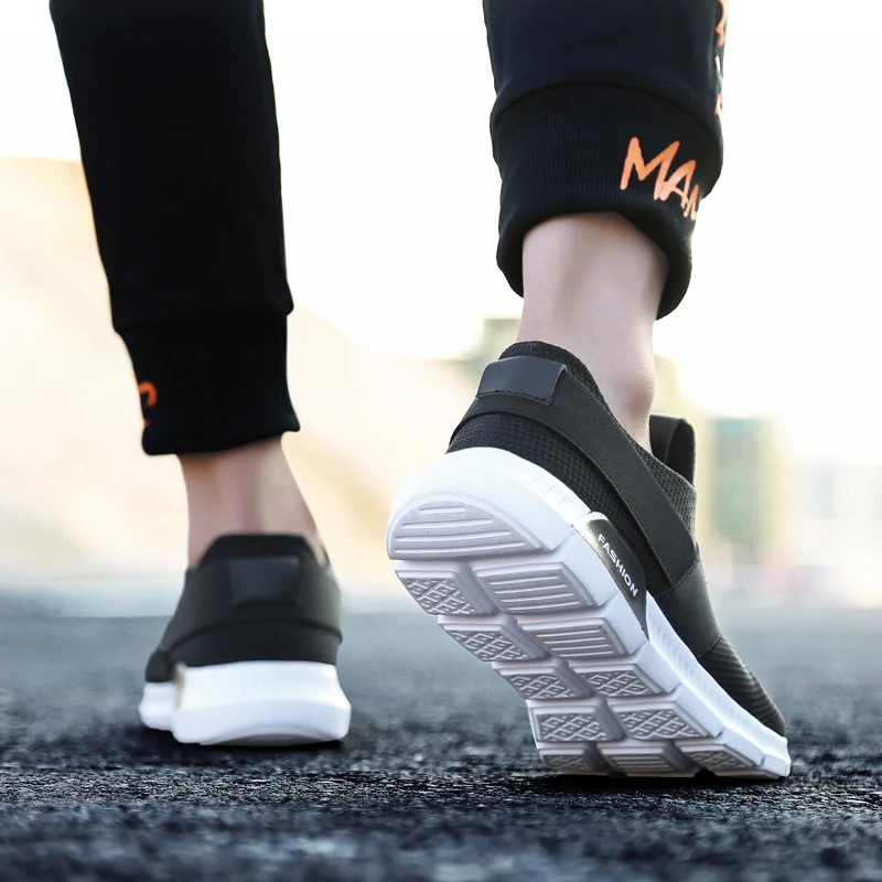 2018 Men Casual Shoes Breathable Male Shoes Masculino Woven Shoes Hombre Sneakers Men Slip on Shoes Trainers zapatillas hombre
2018 Men Casual Shoes Breathable Male Shoes Masculino Woven Shoes Hombre Sneakers Men Slip on Shoes Trainers zapatillas hombre