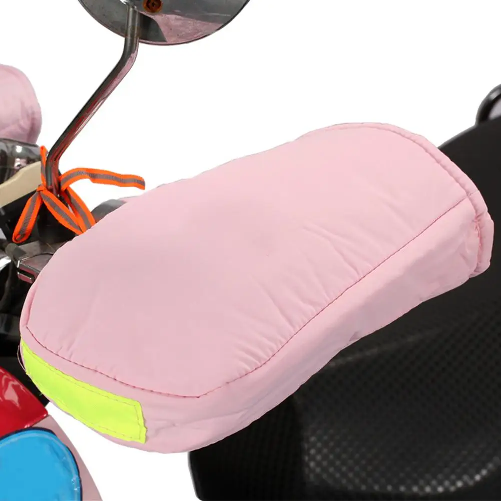Warm Electric Motorcycle Gloves Winter Electric Motor Car Handlebars Heating Gloves Thickening General Waterproof Gloves
Warm Electric Motorcycle Gloves Winter Electric Motor Car Handlebars Heating Gloves Thickening General Waterproof Gloves