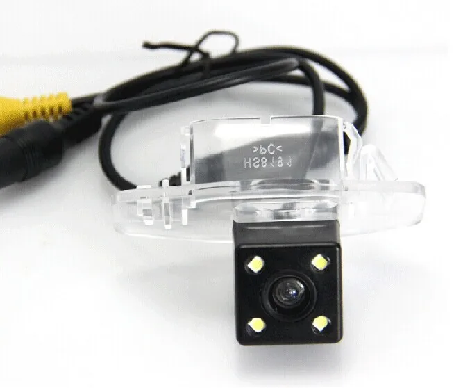 Highest nightvision 4 LED Special Car Rear View Reverse backup Camera rearview parking for Honda Pilot
Highest nightvision 4 LED Special Car Rear View Reverse backup Camera rearview parking for Honda Pilot