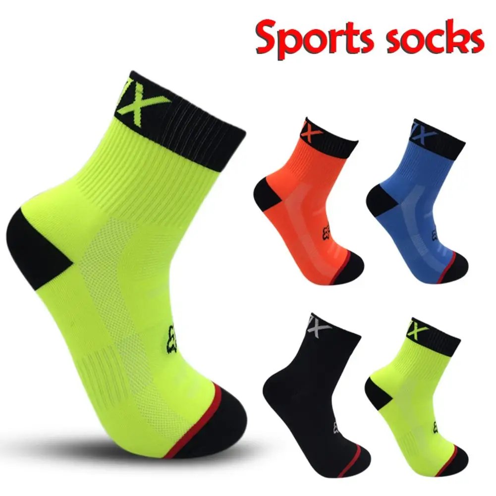 Sweatproof Cycling Socks Nylon Sports Supplies For Men Knee High Socks Breathable Outdoor Running Climbing Ridding Socks
Sweatproof Cycling Socks Nylon Sports Supplies For Men Knee High Socks Breathable Outdoor Running Climbing Ridding Socks