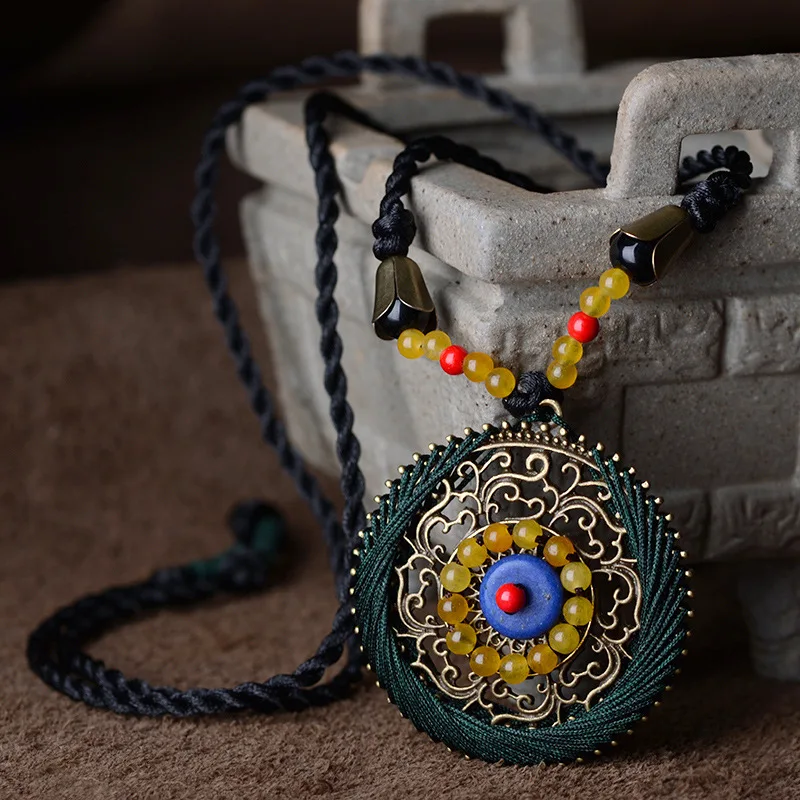 Фото Ожерелье этническое плетеное ожерелье ручной работы модное - купить