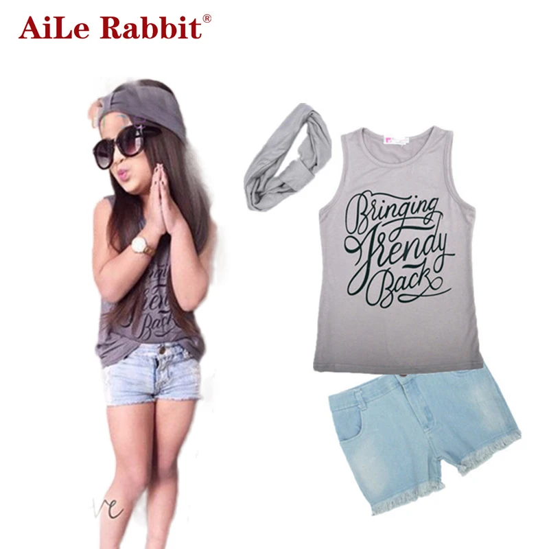 AiLe Rabbit Girls clothes set fashion T-shirt + jeans + headband 3pcs suit scarf Denim shorts Kids clothes children's set
AiLe Rabbit Girls clothes set fashion T-shirt + jeans + headband 3pcs suit scarf Denim shorts Kids clothes children's set