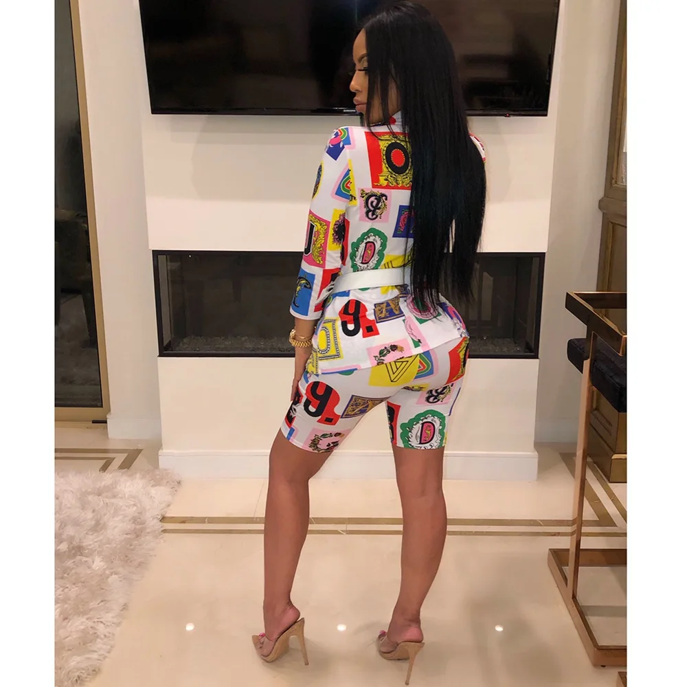 Cross-border Specialized Supply Source 2019 European and American Fashion Printed Open-top Suit Collar Half-sleeve Casual Suit
Cross-border Specialized Supply Source 2019 European and American Fashion Printed Open-top Suit Collar Half-sleeve Casual Suit