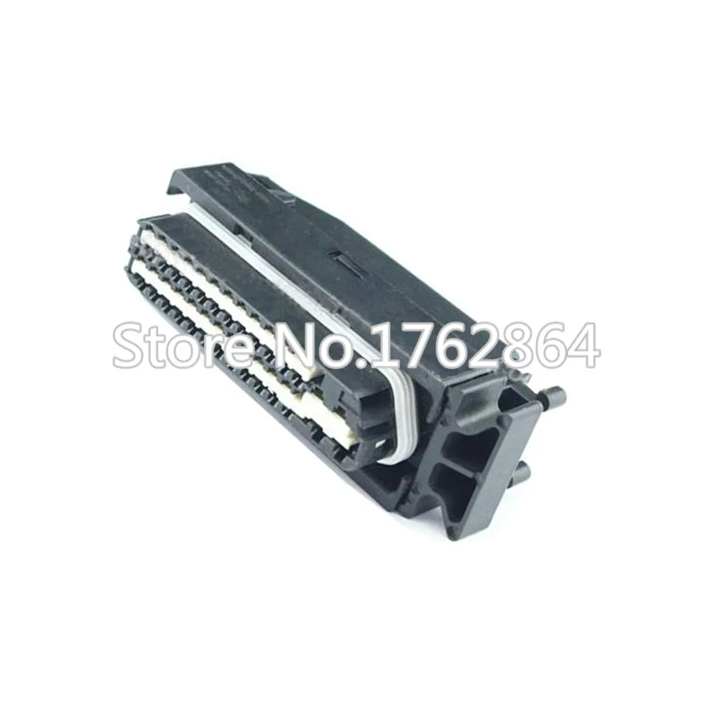 52 Pin automotive computer welding plate plastic computer control system with terminal DJ7521-1.5-21 52P connector
52 Pin automotive computer welding plate plastic computer control system with terminal DJ7521-1.5-21 52P connector