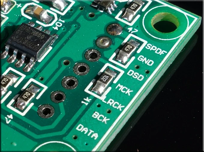 XMOS U8 Digital Audio Card Support IIS Output support Coaxial Output Support DSD 
XMOS U8 Digital Audio Card Support IIS Output support Coaxial Output Support DSD