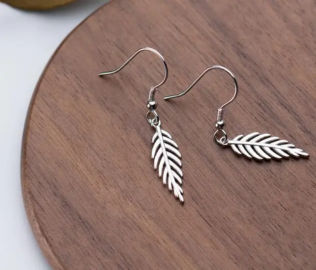 100% Real. 925 Sterling Silver Fine Jewelry Open Hollow Leaf Long dangle Hook earrings gtle1873
100% Real. 925 Sterling Silver Fine Jewelry Open Hollow Leaf Long dangle Hook earrings gtle1873