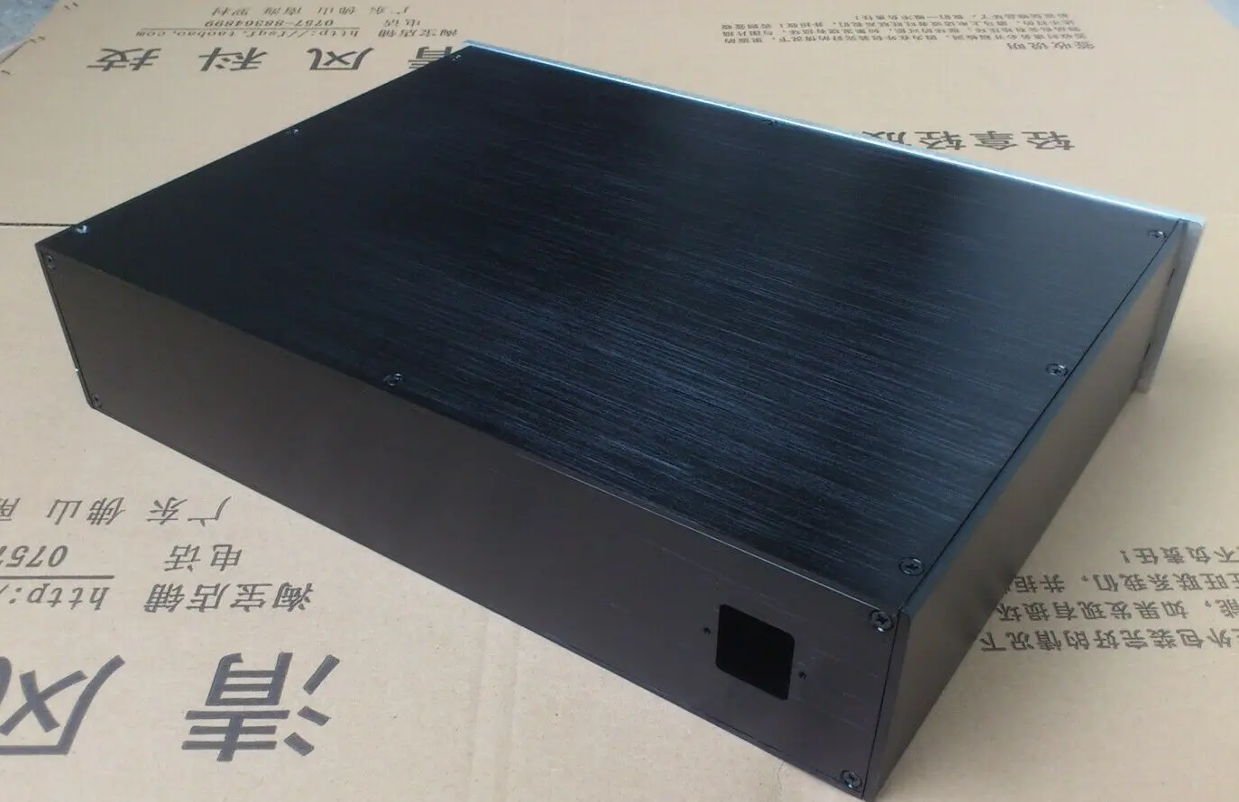 DIYERZONE DIY Full Aluminum Enclosure Case / Preamp/ Amp Chassis Box 430*90*360mm L14-30
DIYERZONE DIY Full Aluminum Enclosure Case / Preamp/ Amp Chassis Box 430*90*360mm L14-30