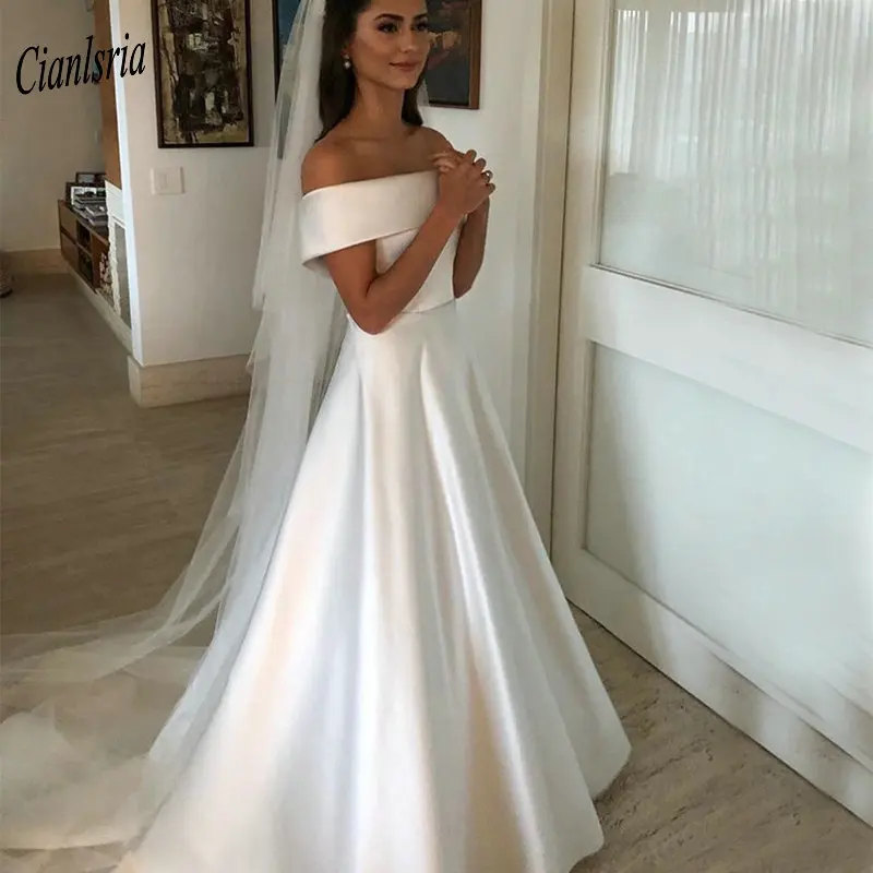 2020 Simple Boat Neck Country Wedding Dresses With Sashes Bow Off The Shoulder Long Custom Made Wedding Dresses
2020 Simple Boat Neck Country Wedding Dresses With Sashes Bow Off The Shoulder Long Custom Made Wedding Dresses