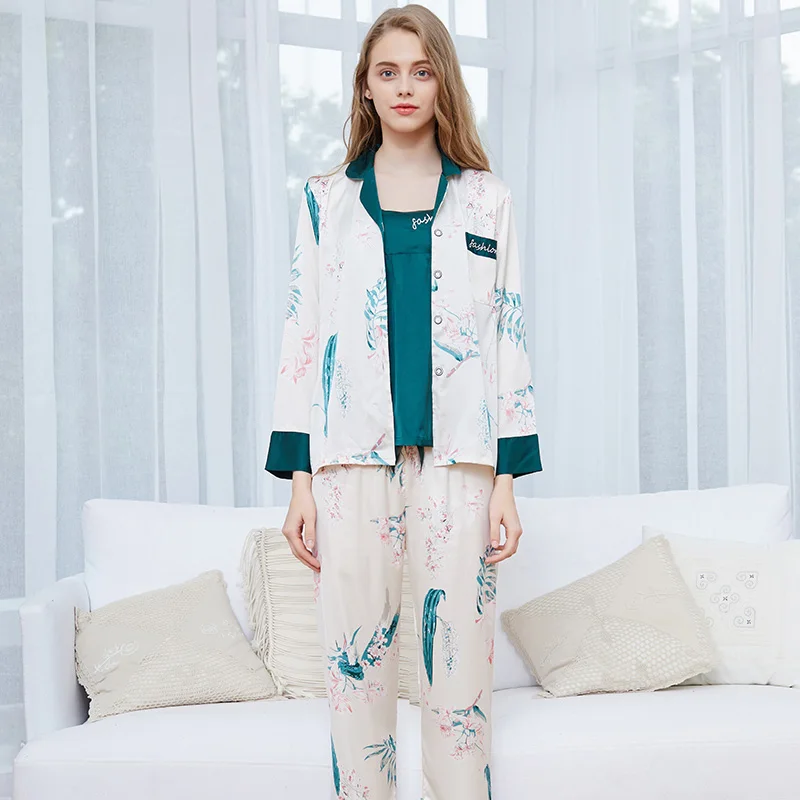 Women Imitation Silk Pajamas Set 7pcs/Set Print Long Shirt+Tank+Shorts+Pants Pijama Nightwear Sleepwear Pyjama Homewear 7 Pieces
Women Imitation Silk Pajamas Set 7pcs/Set Print Long Shirt+Tank+Shorts+Pants Pijama Nightwear Sleepwear Pyjama Homewear 7 Pieces