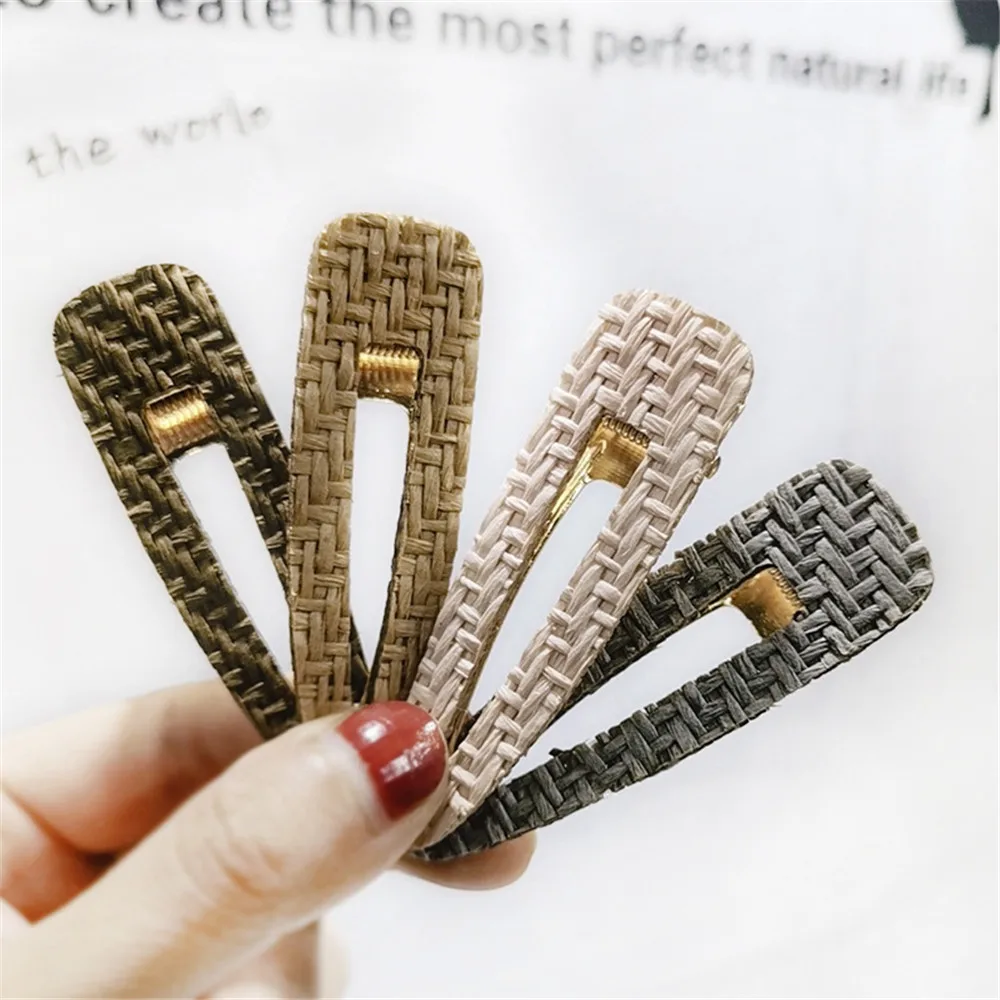 1PC Vintage Handmade Briaded Straw Rattan Hairpins Hollow Geometric Waterdrop Hair Clips Hair Accessories for Women
1PC Vintage Handmade Briaded Straw Rattan Hairpins Hollow Geometric Waterdrop Hair Clips Hair Accessories for Women