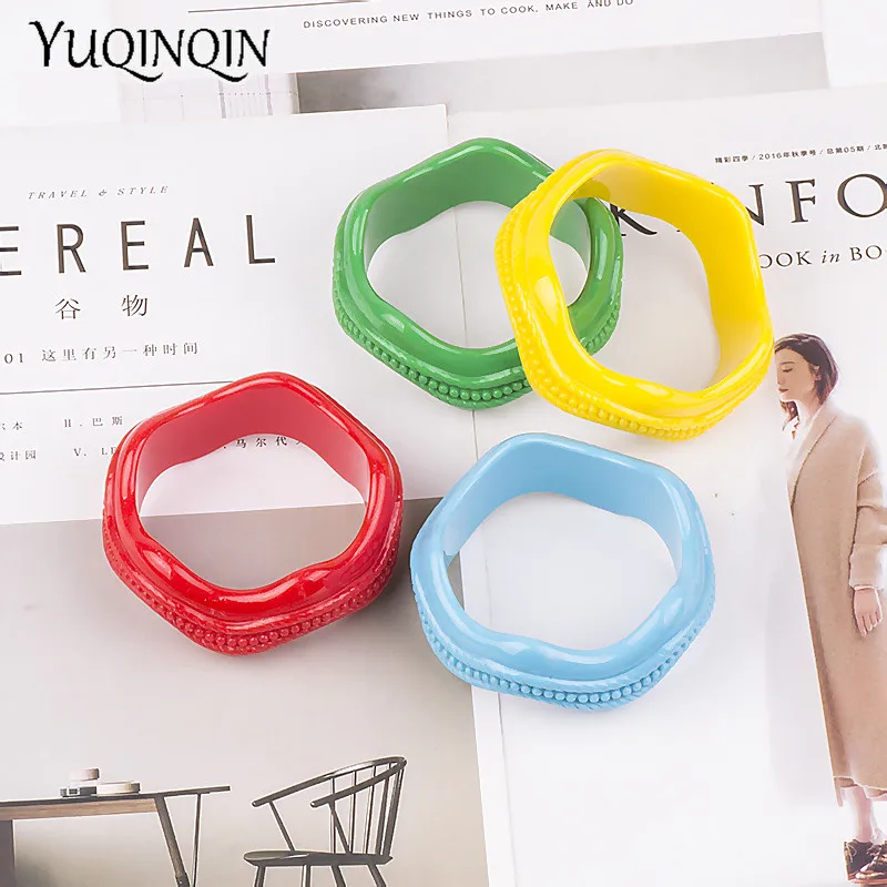 Classic Resin Cuff Engraved Rope Fashion Bracelets Bangles for Women Acrylic Wide Bracelets Female Simple Charm Wedding Jewelry
Classic Resin Cuff Engraved Rope Fashion Bracelets Bangles for Women Acrylic Wide Bracelets Female Simple Charm Wedding Jewelry