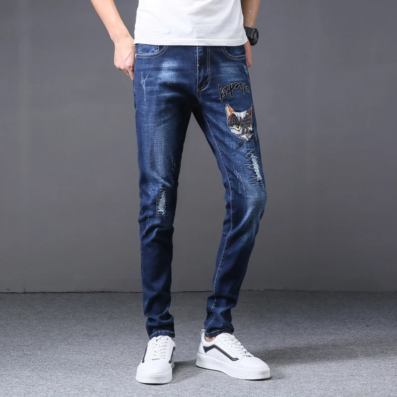 2019 Fashion Korean casual jeans men brand straight hole ripped distressed blue printed homme denim trousers plus size 29-38
2019 Fashion Korean casual jeans men brand straight hole ripped distressed blue printed homme denim trousers plus size 29-38