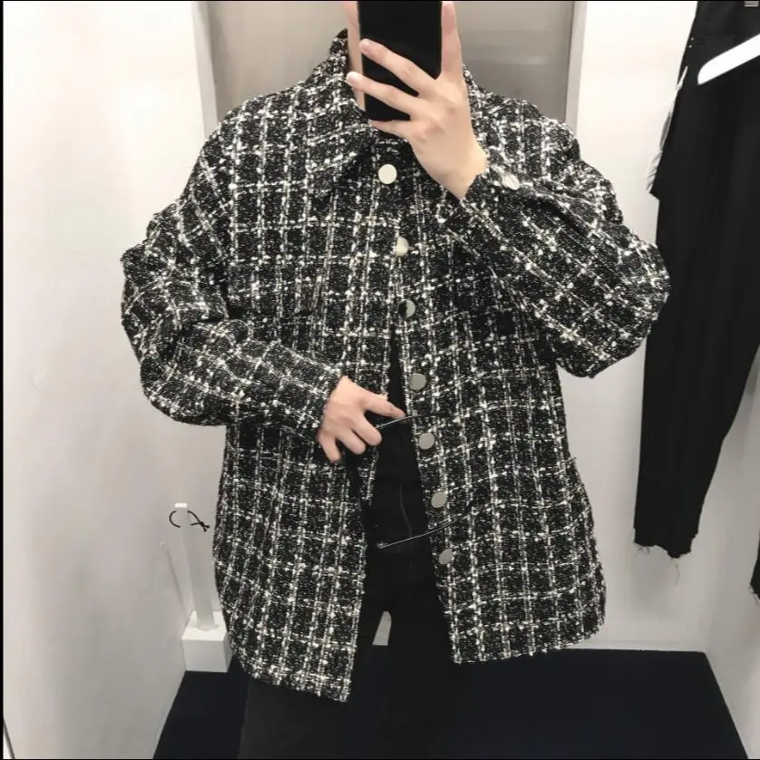 New Loose Silhouette Men's Plaid Jacket Winter Korean Style Japanese Simple Lapel Jacket Youth Hairstylist Singer Costumes
New Loose Silhouette Men's Plaid Jacket Winter Korean Style Japanese Simple Lapel Jacket Youth Hairstylist Singer Costumes