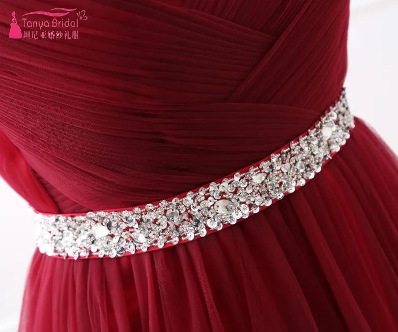 TANYA BRIDAL Long Bridesmaid Dresses 2019 Beading Simple Sweetheart Sleeveless Red Robe De Soiree Prom Dress Gown JQ332
TANYA BRIDAL Long Bridesmaid Dresses 2019 Beading Simple Sweetheart Sleeveless Red Robe De Soiree Prom Dress Gown JQ332