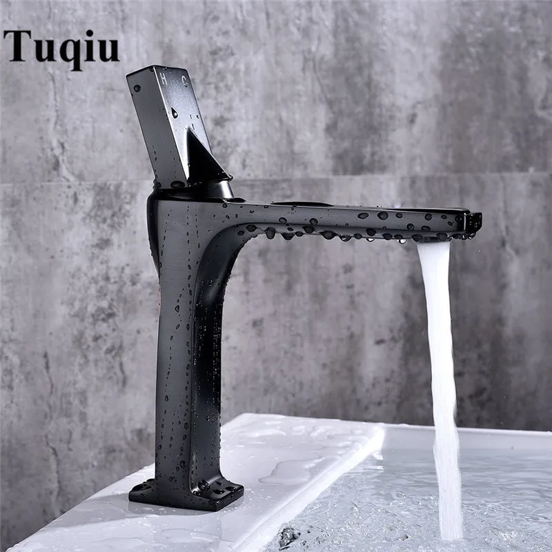 Chrome/Black/Nickel Basin Sink Faucet Solid Brass Chrome Black Baked Single Handle Vessel Sink Hot And Cold Water Tap Mixers
Chrome/Black/Nickel Basin Sink Faucet Solid Brass Chrome Black Baked Single Handle Vessel Sink Hot And Cold Water Tap Mixers