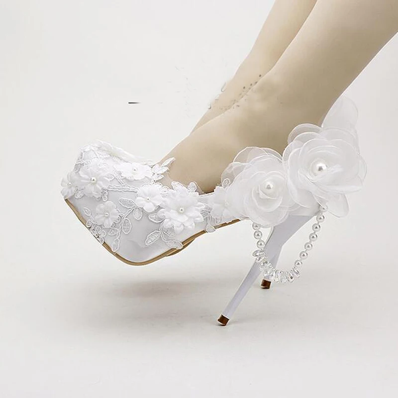 2018 White Spring Dress Shoes Satin Wedding Shoes Round Toe Tassel Crystal Bridal Shoes Popular Bridal Dress Shoes
2018 White Spring Dress Shoes Satin Wedding Shoes Round Toe Tassel Crystal Bridal Shoes Popular Bridal Dress Shoes