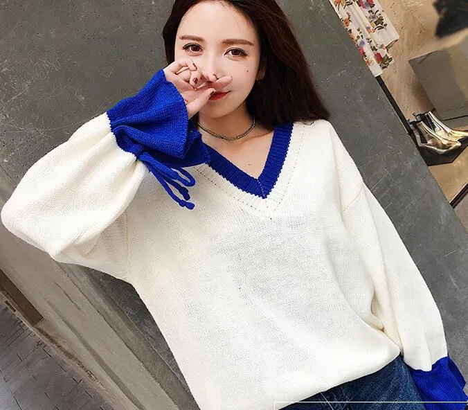 Autumn Winter Women Long Flare Sleeve V-Neck Sweaters Lace Up Slim Spliced Sweaters Casual Sweater Pullovers
Autumn Winter Women Long Flare Sleeve V-Neck Sweaters Lace Up Slim Spliced Sweaters Casual Sweater Pullovers