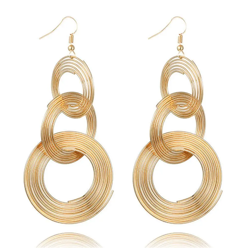 Punk Big Size Hoop Earrings Brincos Trendy Party Exaggerated Gold Color Round Circle Earrings for Women Jewelry
Punk Big Size Hoop Earrings Brincos Trendy Party Exaggerated Gold Color Round Circle Earrings for Women Jewelry