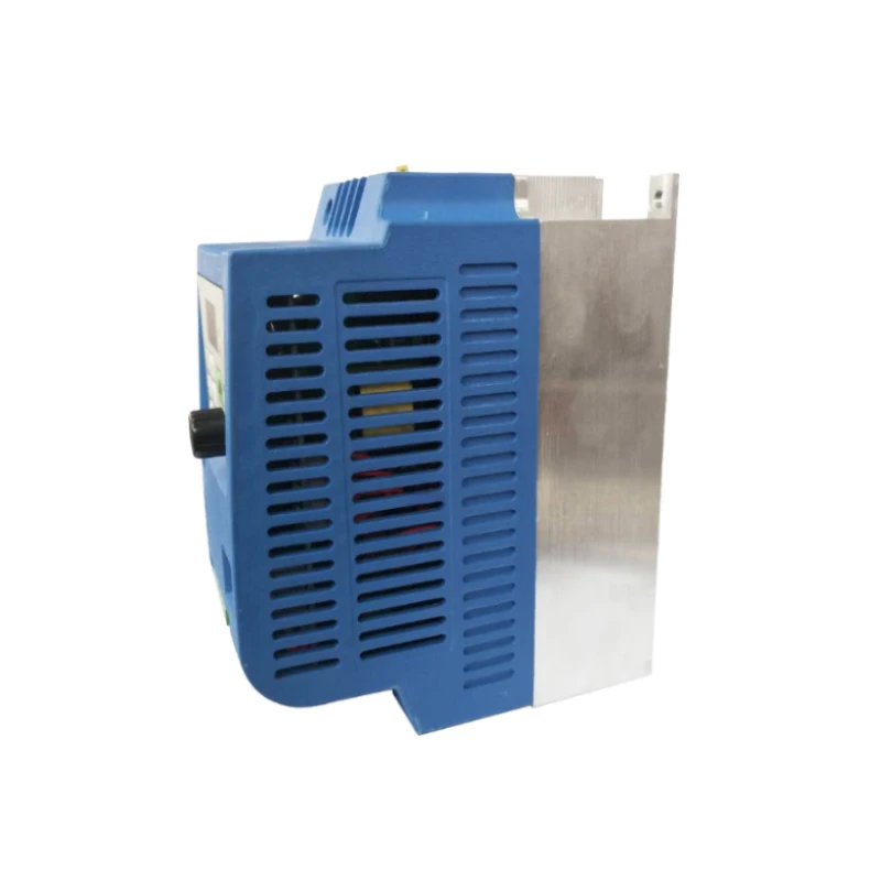 CNC Spindle motor speed control 220v 2.2kw VFD Variable Frequency Drive VFD 1HP or 3HP Input 3HP frequency inverter for motor
CNC Spindle motor speed control 220v 2.2kw VFD Variable Frequency Drive VFD 1HP or 3HP Input 3HP frequency inverter for motor
