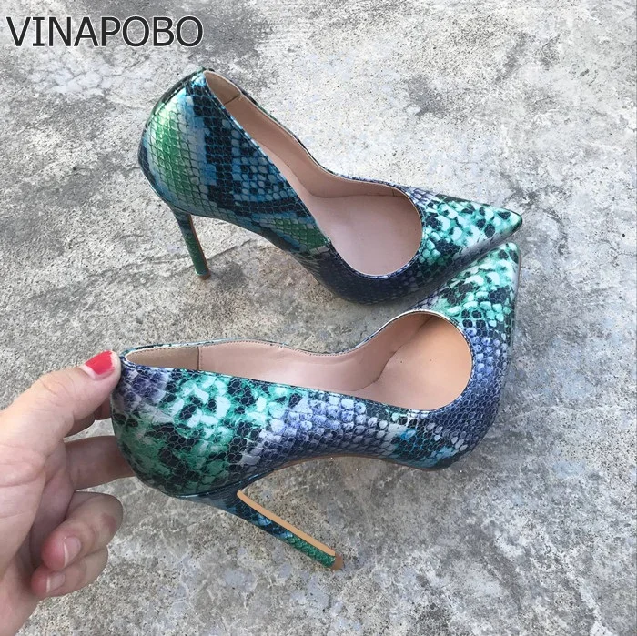 VINAPOBO 2018 NEW ARRIVE Women Shoes Blue Snake Printed Sexy Stilettos High Heels 12cm/10cm/8cm Pointed Toe Women Wedding Pumps
VINAPOBO 2018 NEW ARRIVE Women Shoes Blue Snake Printed Sexy Stilettos High Heels 12cm/10cm/8cm Pointed Toe Women Wedding Pumps