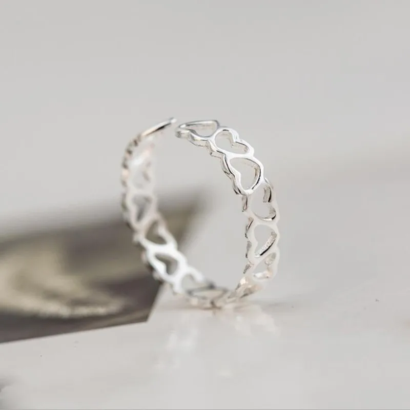 New Popular Silver Plated Jewelry Fine Small Fresh Fashion Simple Heart-shaped Love Hollow Opening Rings R033
New Popular Silver Plated Jewelry Fine Small Fresh Fashion Simple Heart-shaped Love Hollow Opening Rings R033