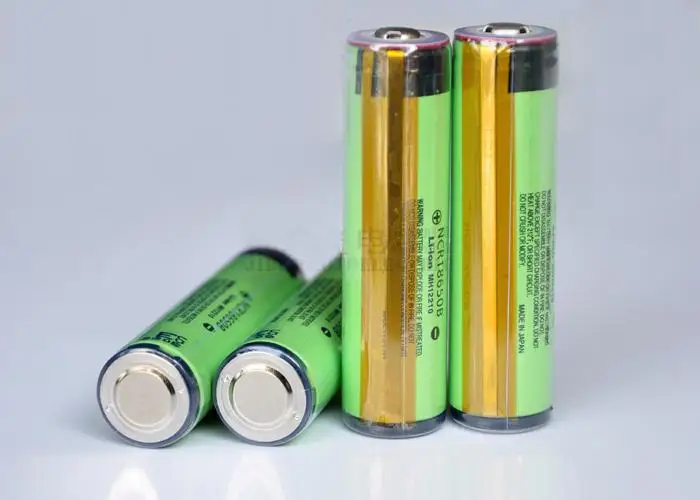1 PCS Original 18650 NCR18650B 3.6V 3400mAh Rechargeable Li-ion Protected Batteries with PCB For Pana sonic
1 PCS Original 18650 NCR18650B 3.6V 3400mAh Rechargeable Li-ion Protected Batteries with PCB For Pana sonic