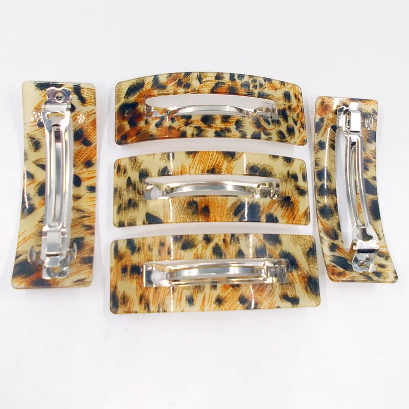 Leopard French Style Women Hair Clips Exquisite Leopard Spring Barrette Hairpin Fashion Headwear DIY Hair Styling Tools headwear
Leopard French Style Women Hair Clips Exquisite Leopard Spring Barrette Hairpin Fashion Headwear DIY Hair Styling Tools headwear