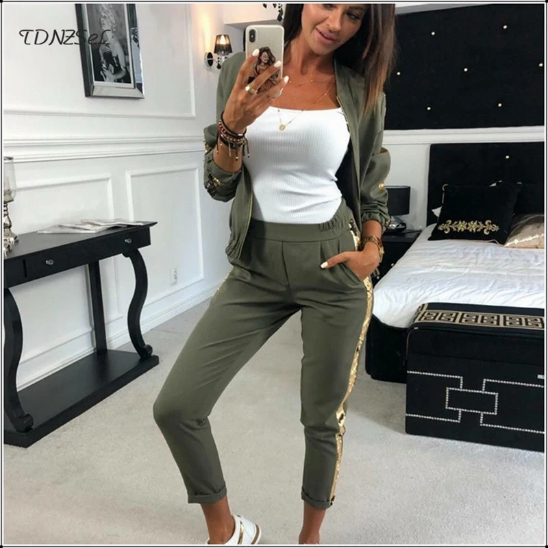 Casual Side Sequined Sweatshirt Trousers 2 Two Piece Sets Women Long Sleeve Zipper Coats Tops Elastic Waist Slim Sweatpants Sets
Casual Side Sequined Sweatshirt Trousers 2 Two Piece Sets Women Long Sleeve Zipper Coats Tops Elastic Waist Slim Sweatpants Sets