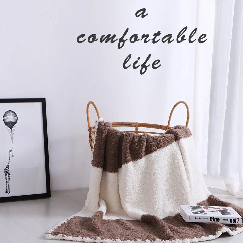Leisure Brown gray Fleece Blankets on the Bed Plush Bedspread Mantas Cobertor De Casal Children Blanket Winter sofa cover Plaid
Leisure Brown gray Fleece Blankets on the Bed Plush Bedspread Mantas Cobertor De Casal Children Blanket Winter sofa cover Plaid