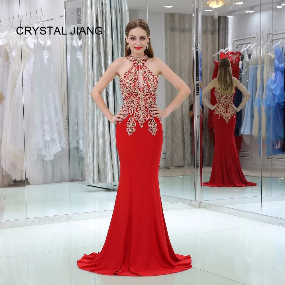 CRYSTAL JIANG 2018 Вечерние платья Длинные сексуальные Холтер Золото Кружева Аппликация Красный спандекс на заказ