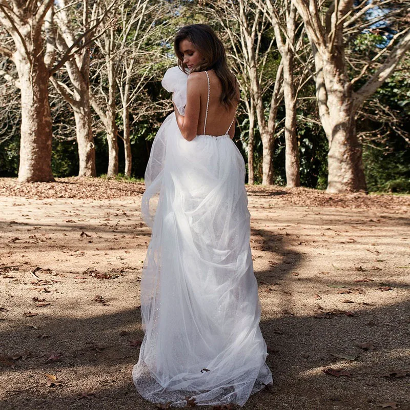 Cheap Long A Line Boho Beach Wedding Dress Sexy Deep V Neck Backless Spaghetti Straps Soft Tulle Bridal Gown Vestido De Noiva
Cheap Long A Line Boho Beach Wedding Dress Sexy Deep V Neck Backless Spaghetti Straps Soft Tulle Bridal Gown Vestido De Noiva
