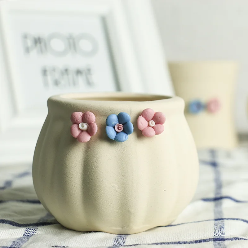 Garden supplies Creative ceramic fleshy flower pot home decoration gardening ceramic flower pot
Garden supplies Creative ceramic fleshy flower pot home decoration gardening ceramic flower pot