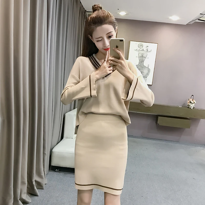 clothing sets v-neck sweater women coat autumn korean fashion knitting leisure loose top skirt suit two pcs girl casual knitwear
clothing sets v-neck sweater women coat autumn korean fashion knitting leisure loose top skirt suit two pcs girl casual knitwear