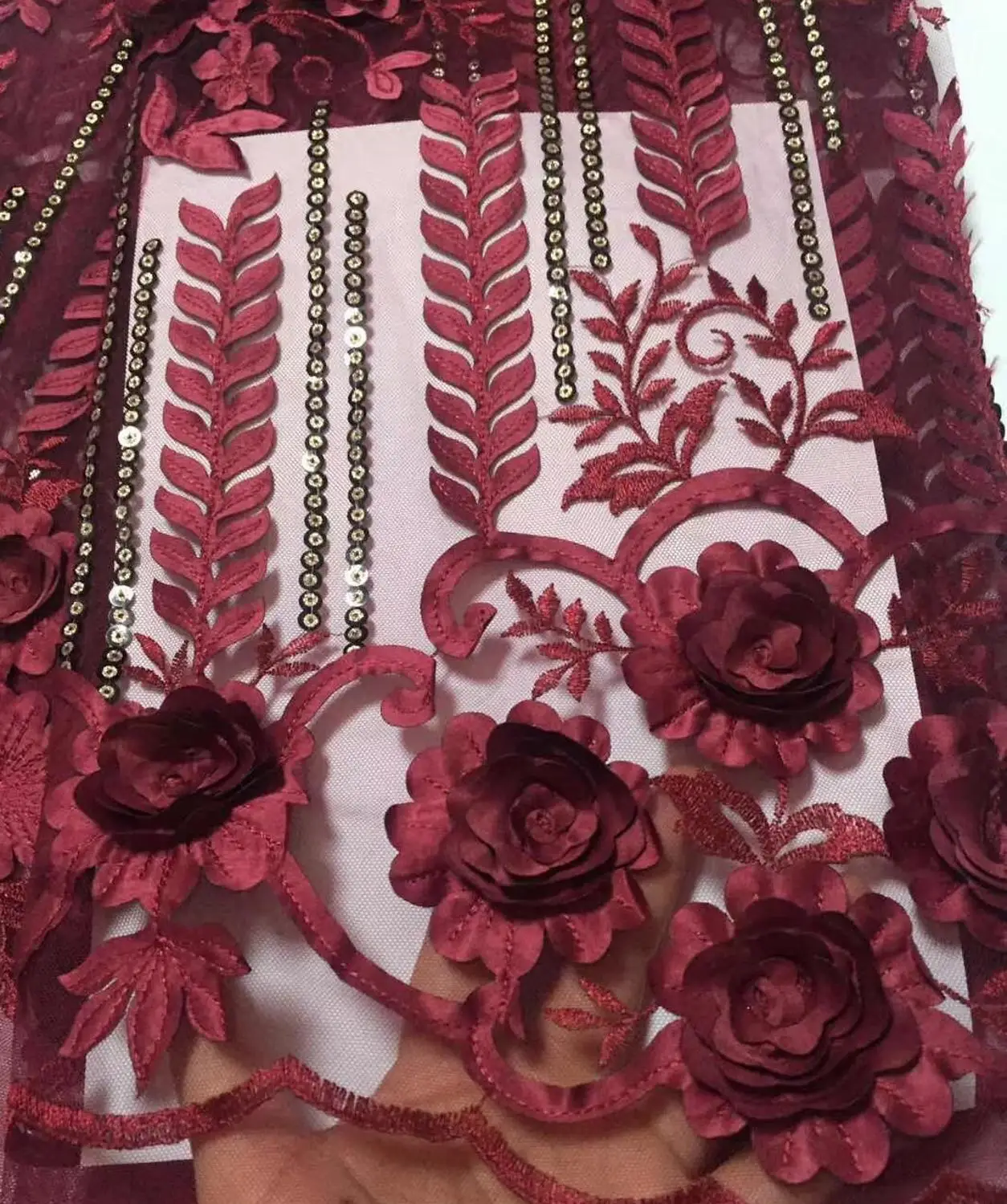 High Quality sequins Tulle Lace Fabrics 2019 Embroidered African wine color Sequin Tulle Lace Fabrics For Women Dress
High Quality sequins Tulle Lace Fabrics 2019 Embroidered African wine color Sequin Tulle Lace Fabrics For Women Dress