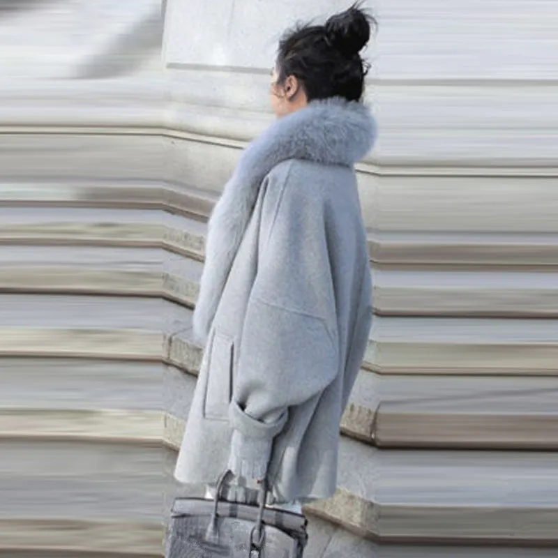 Winter Fashion Women Grey/Beige Big Faux Fur Collar Loose Overcoat Pockets Open Front Woolen Blend Coat Outwear
Winter Fashion Women Grey/Beige Big Faux Fur Collar Loose Overcoat Pockets Open Front Woolen Blend Coat Outwear