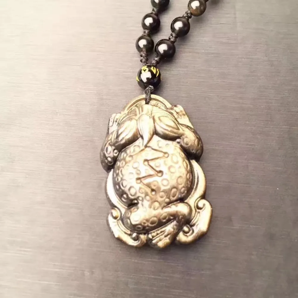 Drop Shipping Liupeng Black Golden Obsidian Carving spittor Amulet pendant obsidian Blessing Lucky pendants fashion Jewelry
Drop Shipping Liupeng Black Golden Obsidian Carving spittor Amulet pendant obsidian Blessing Lucky pendants fashion Jewelry