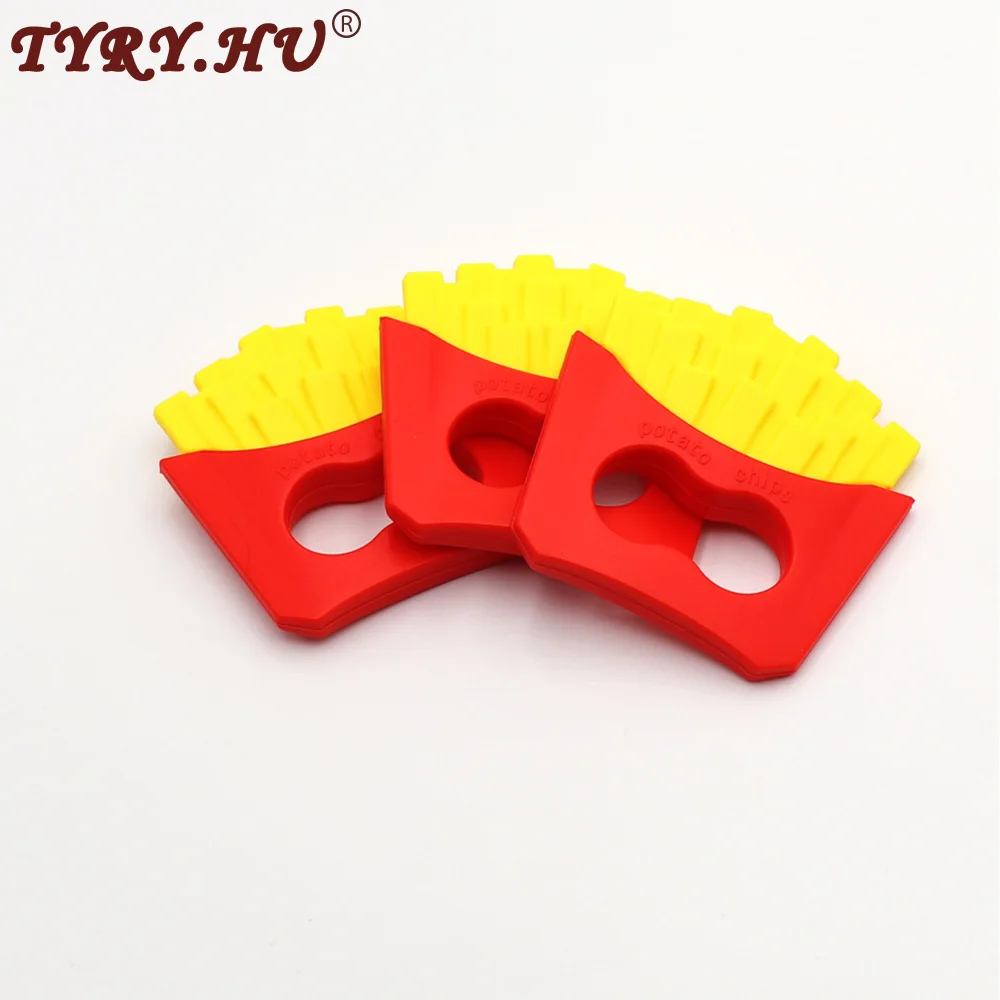 TYRY.HU Funny Potato Chips Baby Teether Food Grade French Fries BPA free Silicone Teething Beads 3pcs Baby Rattles Nursing Tools
TYRY.HU Funny Potato Chips Baby Teether Food Grade French Fries BPA free Silicone Teething Beads 3pcs Baby Rattles Nursing Tools