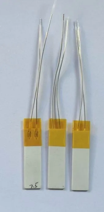High temperature ceramic heating plate MCH ceramic heater 35*10*1,3mm 12 volts 7-8 Ohm
High temperature ceramic heating plate MCH ceramic heater 35*10*1,3mm 12 volts 7-8 Ohm