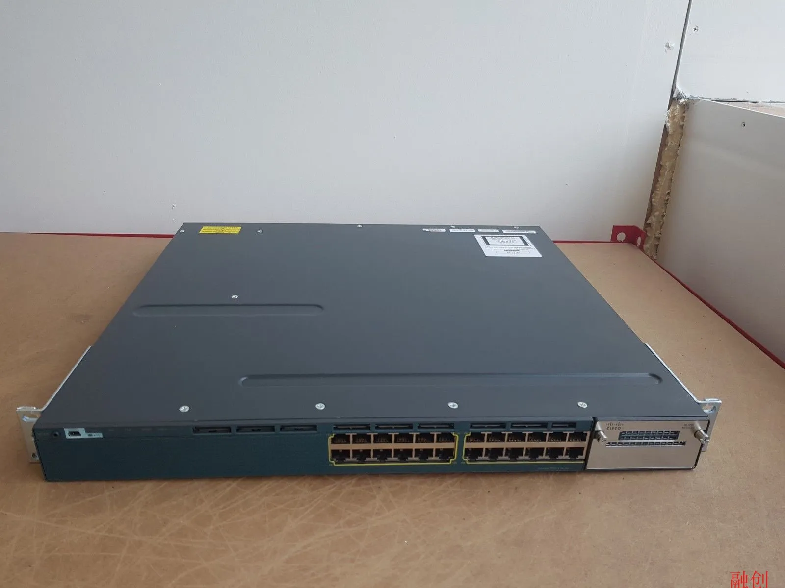 WS-C3560X-24T-S 24-port Gigabit Layer 3 Stackable Switch