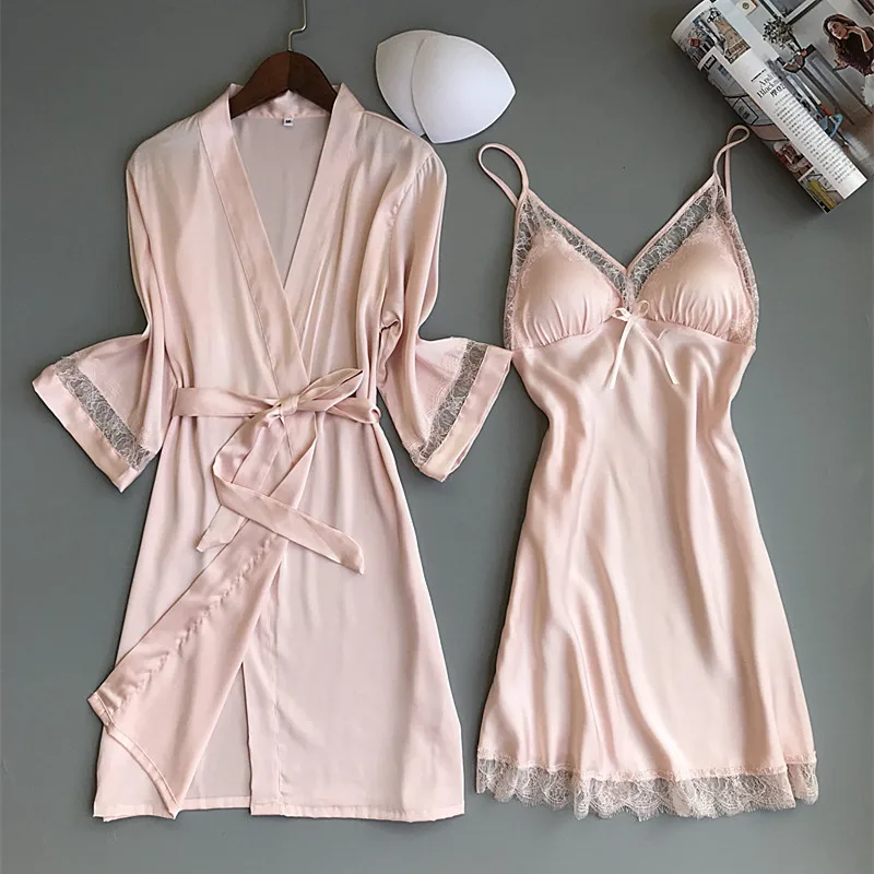 Women Robe & Gown Sets Sexy Lace Sleep Lounge Pijama Long Sleeve Ladies Nightwear Bathrobe Night Dress with Chest Pads
Women Robe & Gown Sets Sexy Lace Sleep Lounge Pijama Long Sleeve Ladies Nightwear Bathrobe Night Dress with Chest Pads