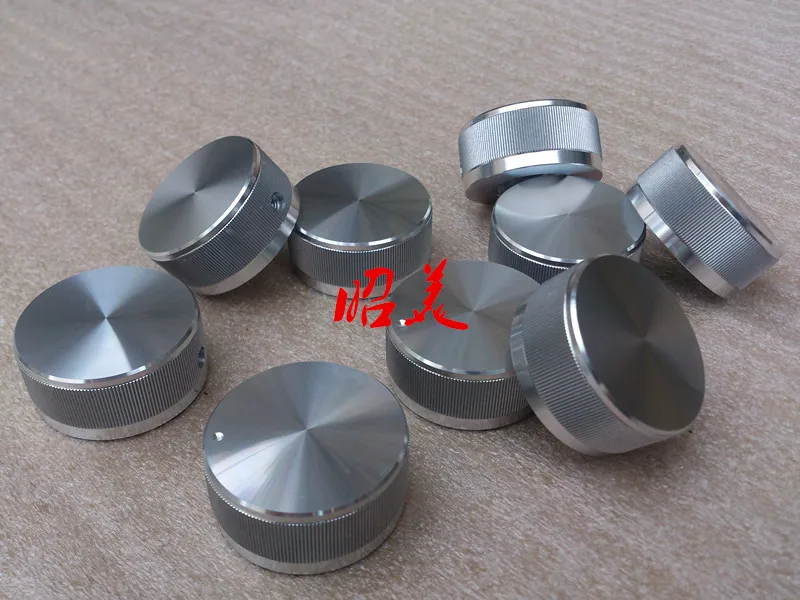 Diameter 35mm high 16mm all-aluminum power amplifier solid knob volume potentiometer knob HIFI audio amplifier knob
Diameter 35mm high 16mm all-aluminum power amplifier solid knob volume potentiometer knob HIFI audio amplifier knob
