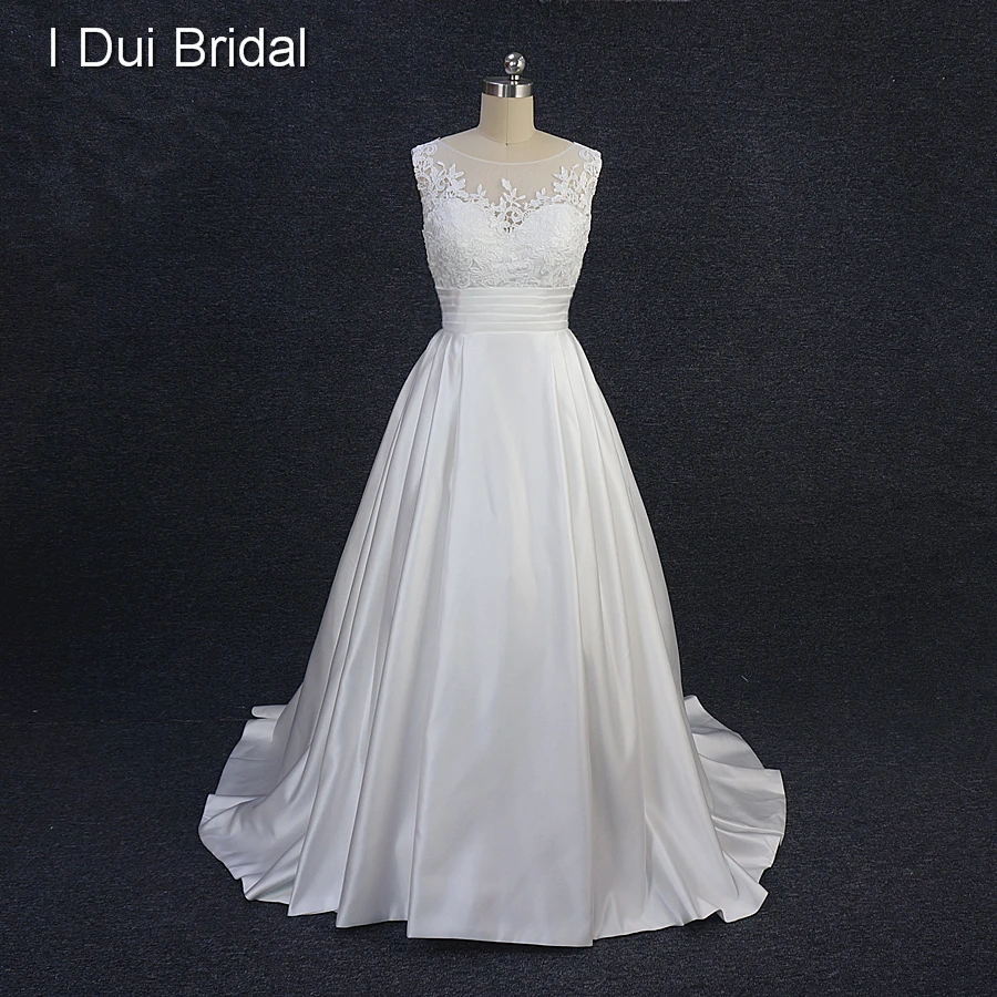 Satin Wedding Dress with Pocket Lace Top Pleated Waist Illusion Tulle Lace Neck Factory Real Photo Bridal Gown XJELS002
Satin Wedding Dress with Pocket Lace Top Pleated Waist Illusion Tulle Lace Neck Factory Real Photo Bridal Gown XJELS002