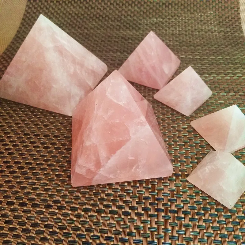 100% Natural Rose Quartz Crystal Pyramid Home fengshui Energy Room Decor Chakra Spiritual Witchcraft Reiki Healing Meditation
100% Natural Rose Quartz Crystal Pyramid Home fengshui Energy Room Decor Chakra Spiritual Witchcraft Reiki Healing Meditation