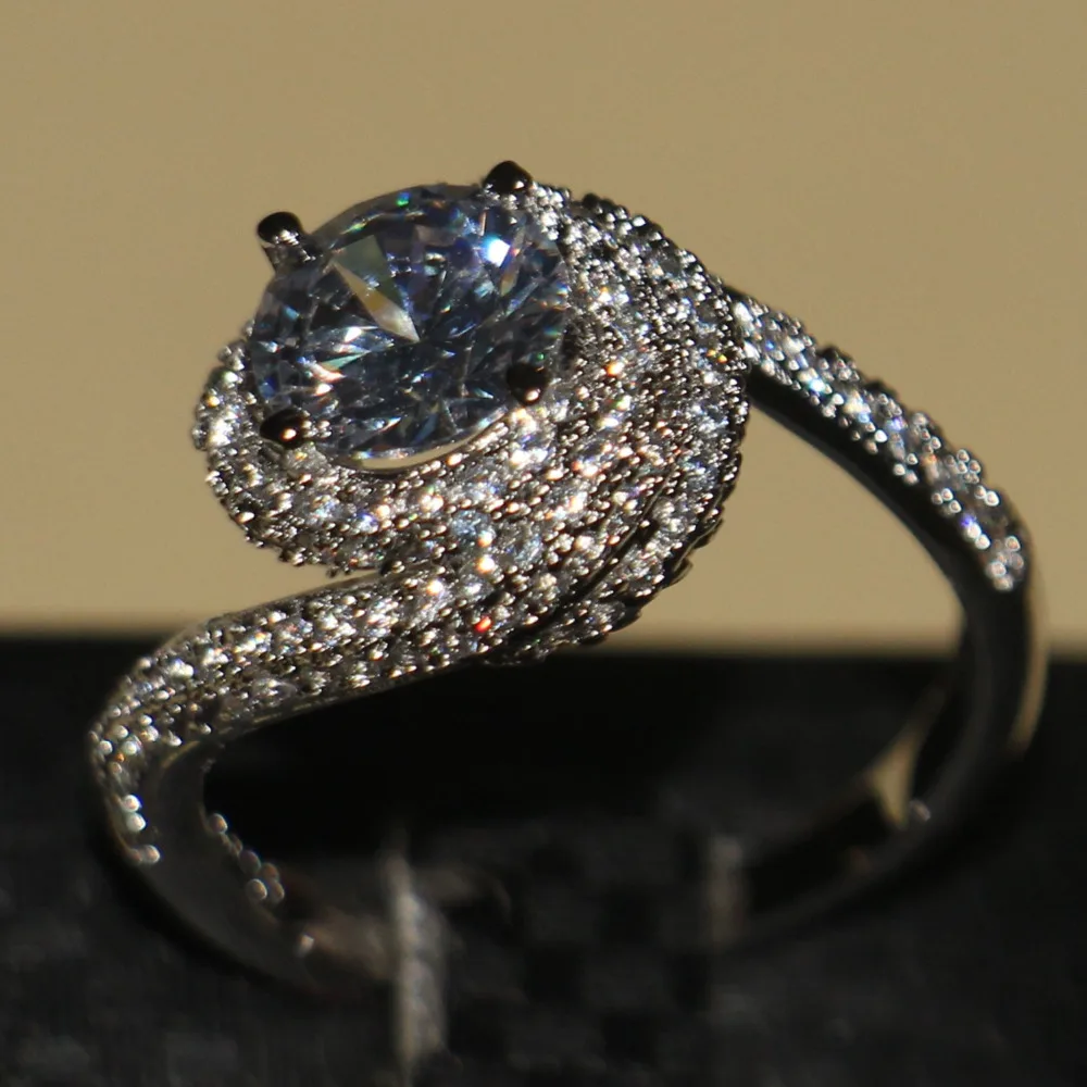 Size 5-11 Round Cut Luxury Jewelry 925 Sterling Silver White 5A CZ Simulated stones Engagement Women Wedding Band Ring Choucong
Size 5-11 Round Cut Luxury Jewelry 925 Sterling Silver White 5A CZ Simulated stones Engagement Women Wedding Band Ring Choucong