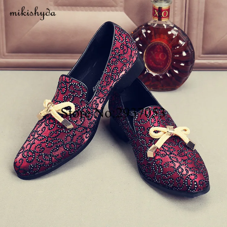 2017 Top Quality Men Shoes Luxury Wine Red Rhinestone Studded Men Loafers Bow Knot High Quality Men Loafers Wedding Flat Dress
2017 Top Quality Men Shoes Luxury Wine Red Rhinestone Studded Men Loafers Bow Knot High Quality Men Loafers Wedding Flat Dress