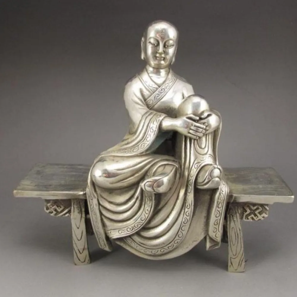 Christmas ornaments +Antique sculpture, Tibetan Silver Buddha statues, all kinds of free style delivery on stools and Buddha
Christmas ornaments +Antique sculpture, Tibetan Silver Buddha statues, all kinds of free style delivery on stools and Buddha