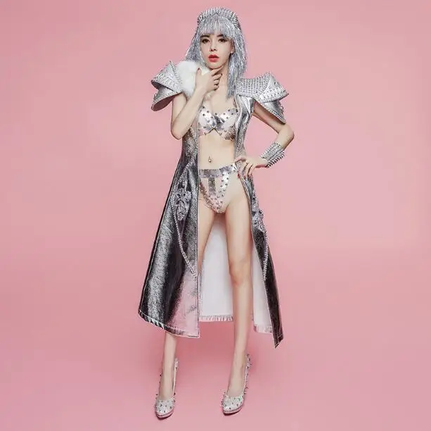 Fashion nightclub bar female singer dj color atmosphere rivet shrug windbreaker stage costume suit
Fashion nightclub bar female singer dj color atmosphere rivet shrug windbreaker stage costume suit