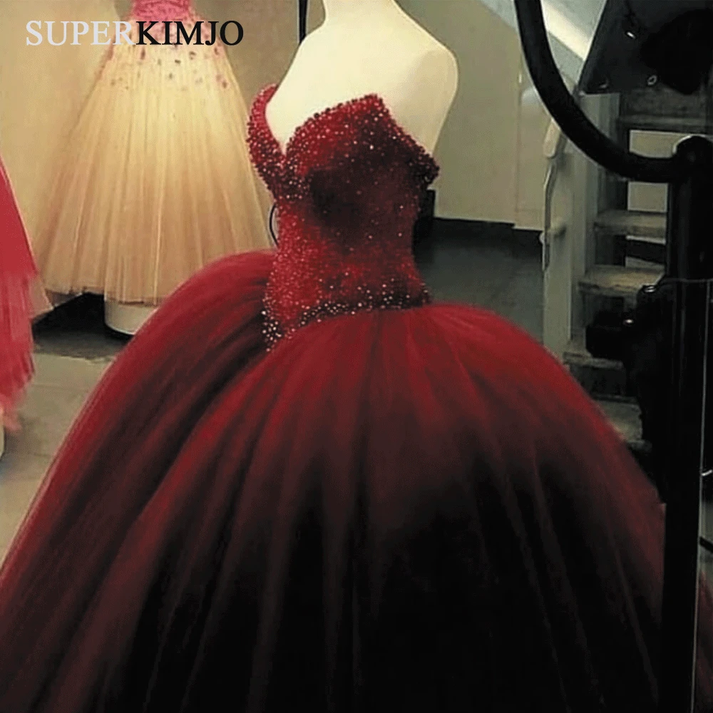 SuperKimJo Burgundy Ball Gown Wedding Dresses for bride Crystals Beaded Princess Boho Wedding Gowns Robe De Mariee
SuperKimJo Burgundy Ball Gown Wedding Dresses for bride Crystals Beaded Princess Boho Wedding Gowns Robe De Mariee