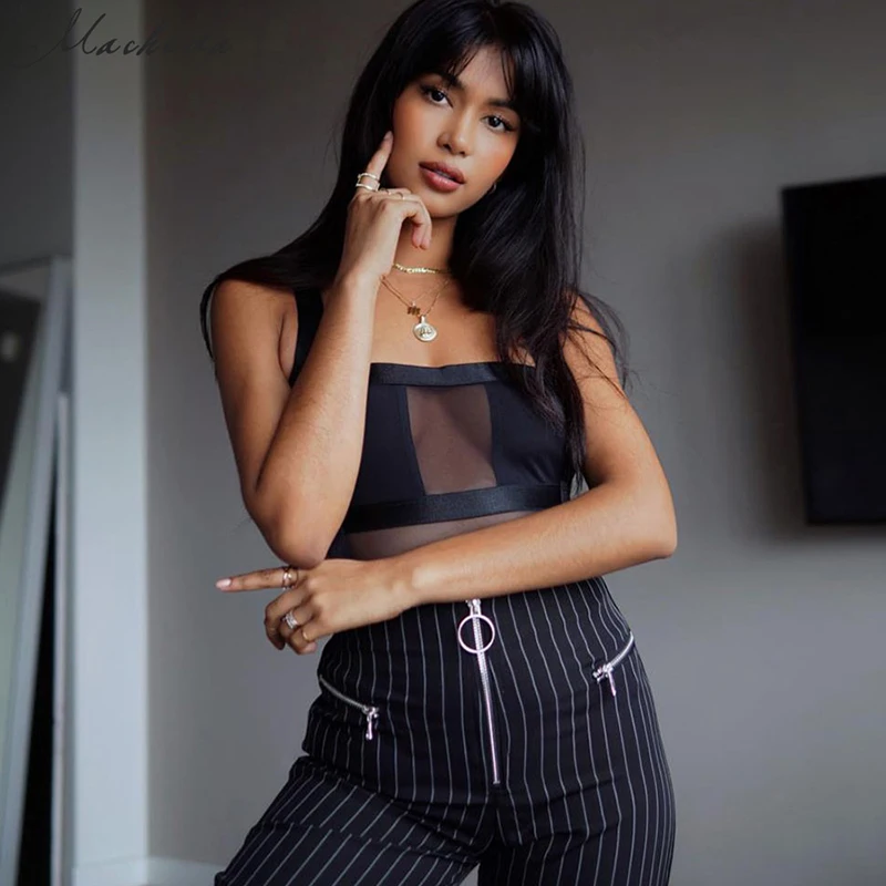 Macheda Sexy Perspective Bodysuit 2018 New Summer Autumn Women Shoulder Strap Backless Floral Hollow Out Black Bodysuit
Macheda Sexy Perspective Bodysuit 2018 New Summer Autumn Women Shoulder Strap Backless Floral Hollow Out Black Bodysuit