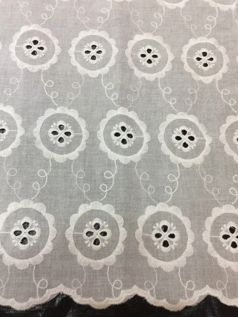NEW! factory directing sale (1yard) 100% cotton white good quality fabric for lady dress wedding party lace
NEW! factory directing sale (1yard) 100% cotton white good quality fabric for lady dress wedding party lace